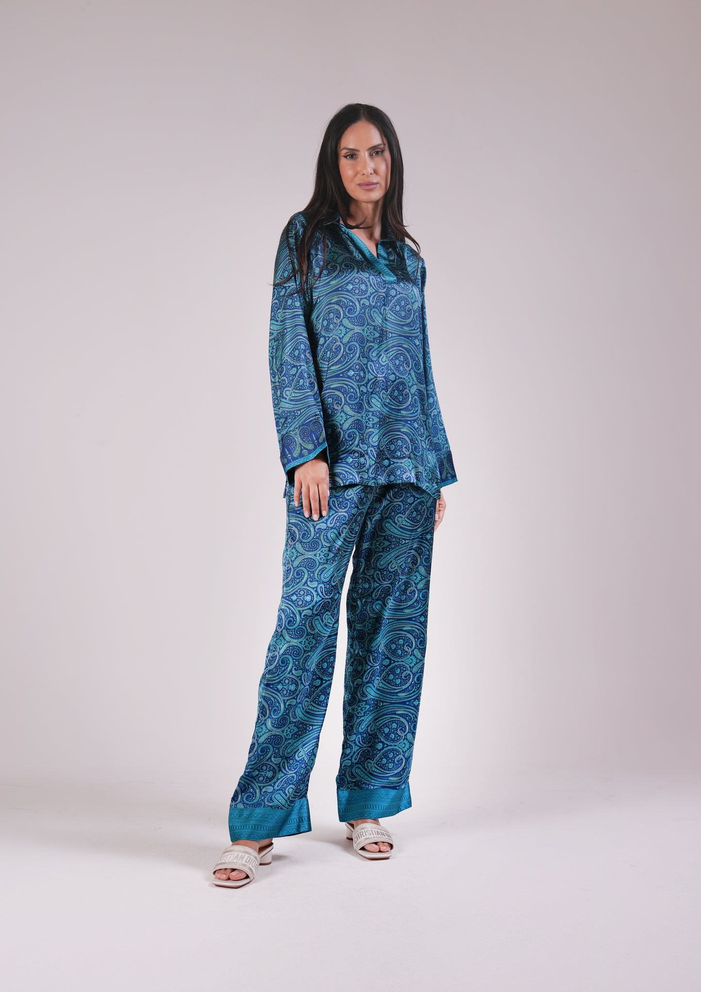 Soleia Silk Modest Set in Sapphire Blue