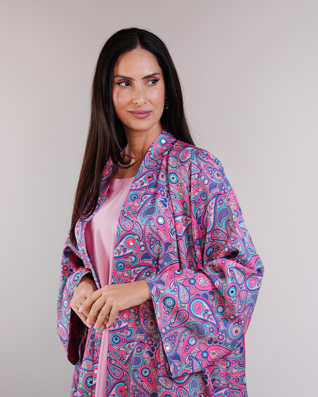 Casmira Abaya Set in Pink & Paisley