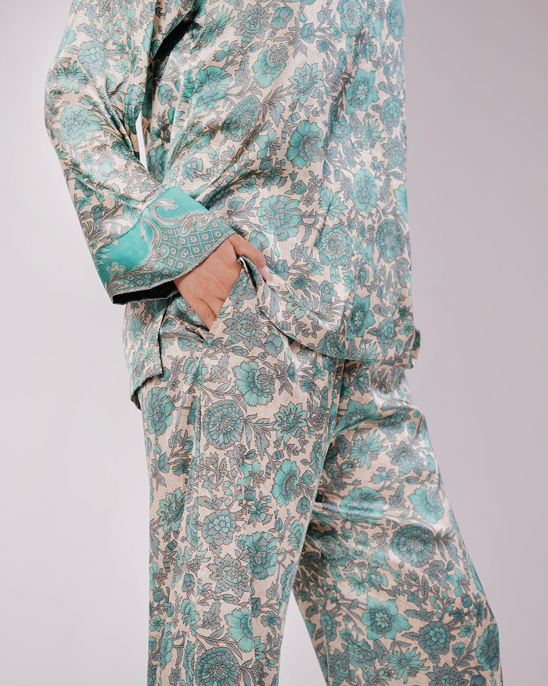 Soleia Silk Modest Set in Tiffany