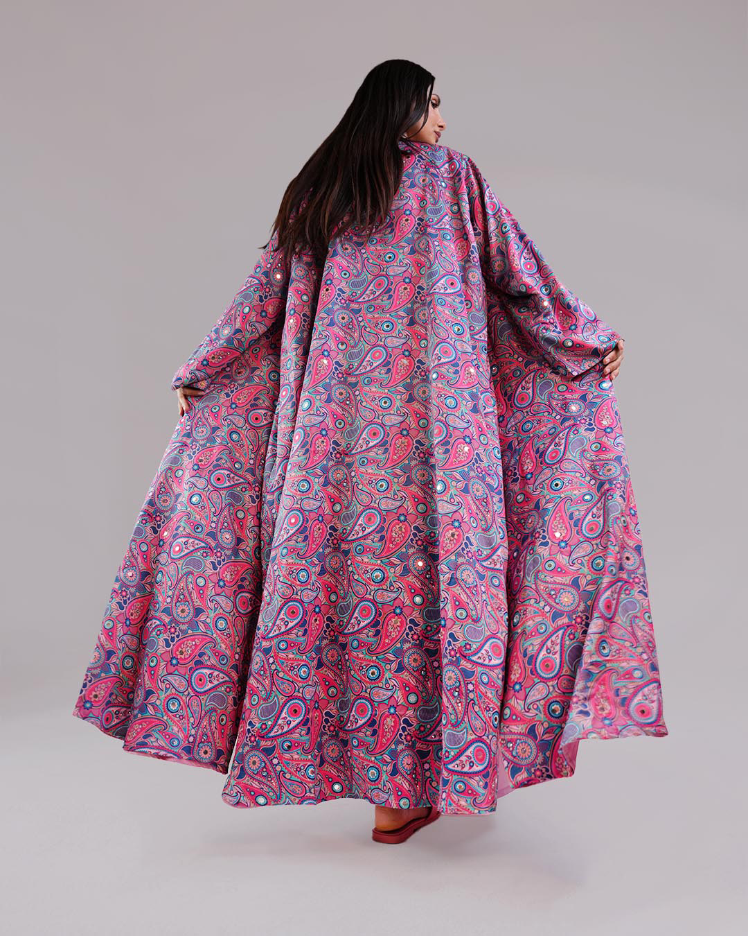Casmira Abaya Set in Pink & Paisley