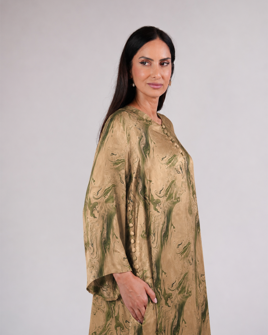 Mirelle Silk Dress in Olive & Gold