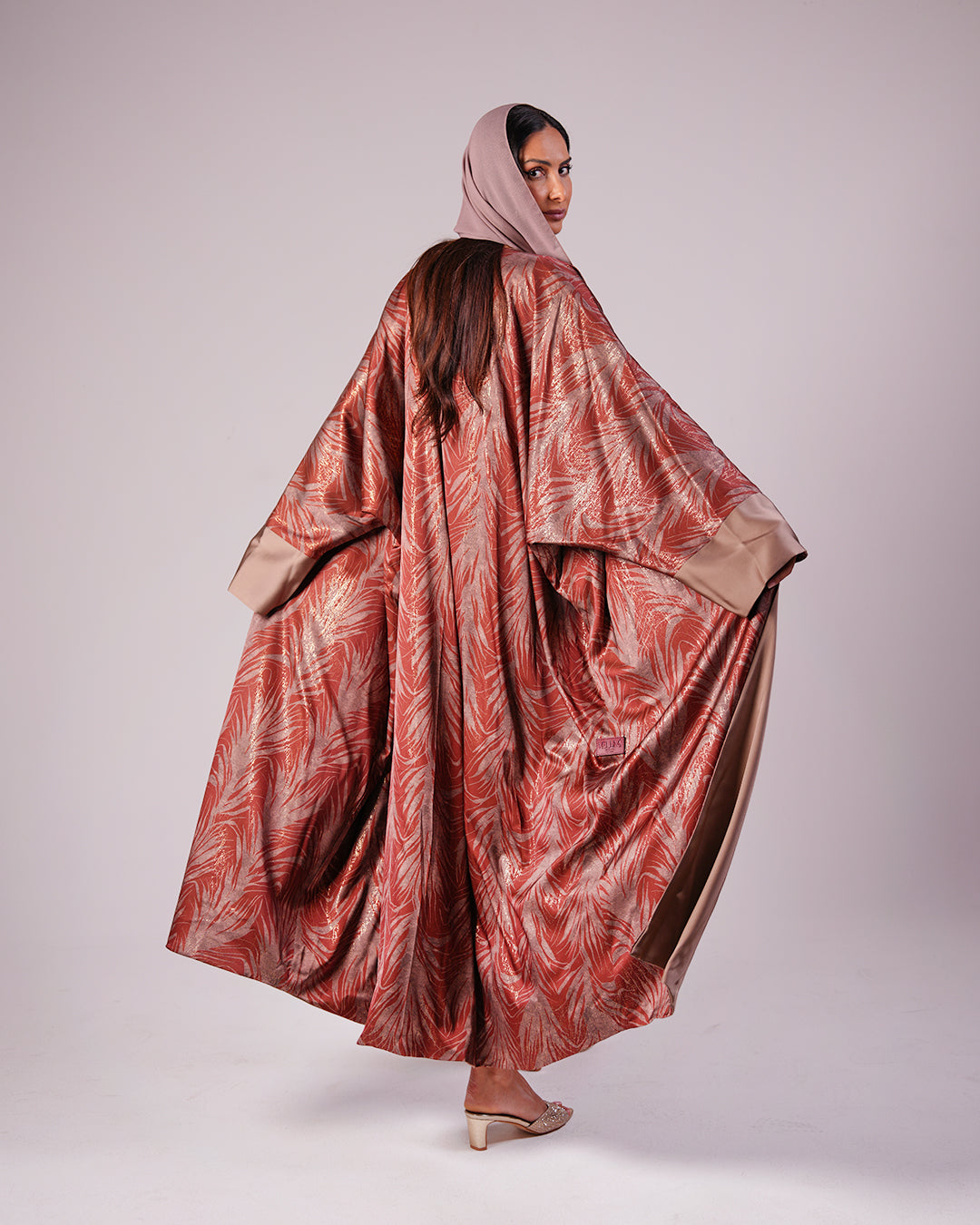 Prisme Double-Face Abaya in Sienna Gold